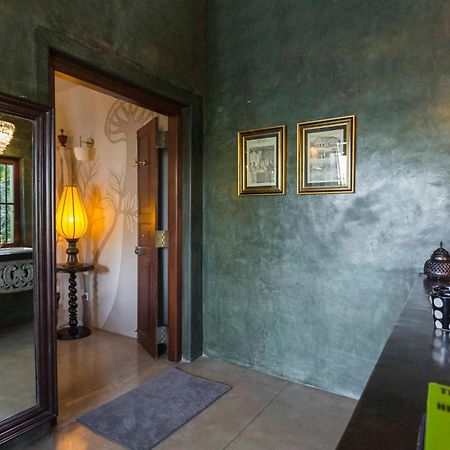 The Hermitage By Edwards Collection Haragama Camera foto